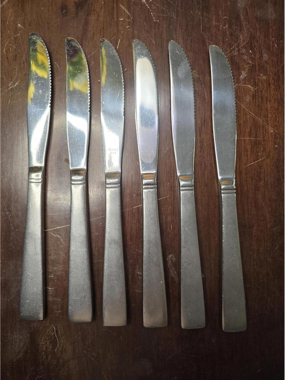 Set of 6 Vintage World Tableware Stainless Steel Butter Knives Flatware